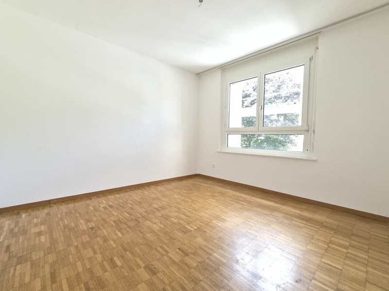Vier-Zimmer-Wohnung im ersten Stock (7)