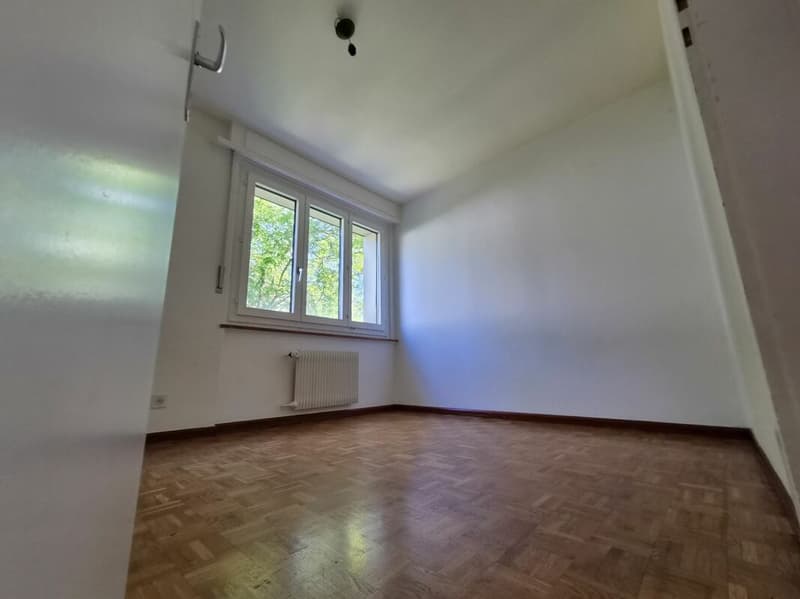 Dreizimmerwohnung im 3. Stock (5)