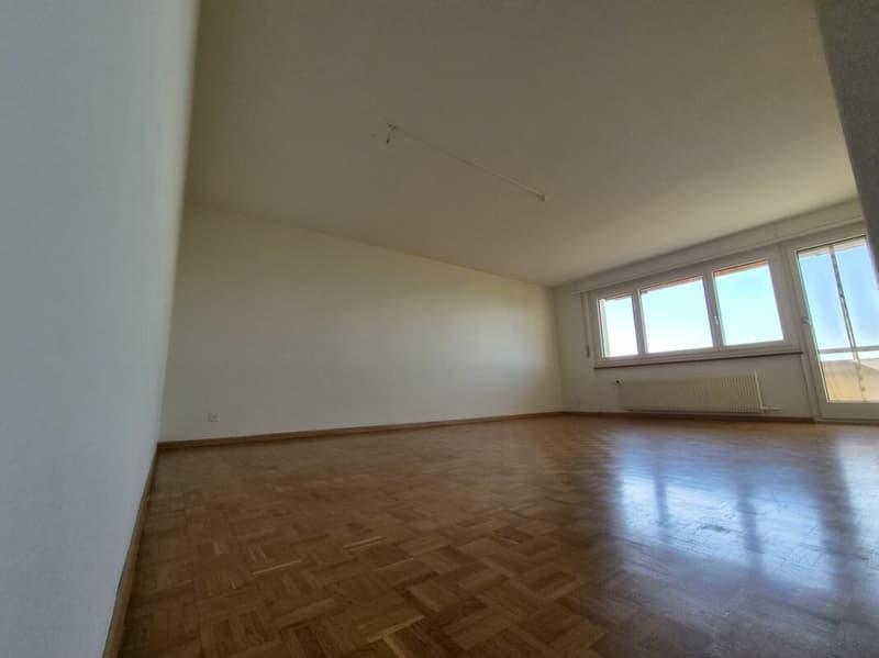Dreizimmerwohnung im 3. Stock (4)