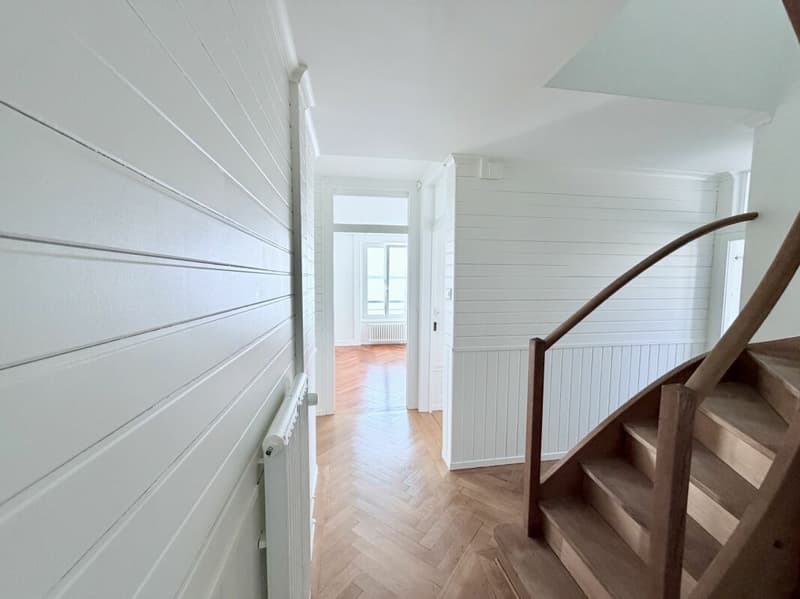 Rénové ! Duplex de 4.0 pièces avec vue sur le lac ! (7)