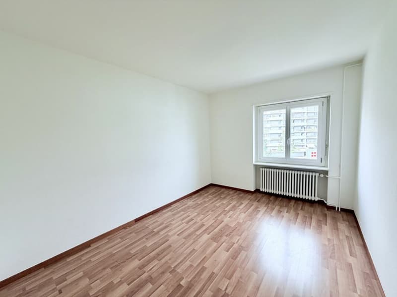 APPARTEMENT LUMINEUX DE 3.0 PIÈCES AVEC BALCON ET VUE DÉGAGÉE ! (3)