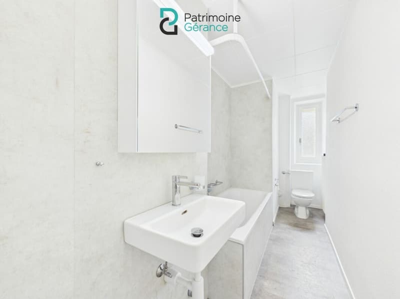 APPARTEMENT DE 4.0 PIÈCES RÉNOVÉ, LUMINEUX ET PROCHE DES COMMODITÉS (8)
