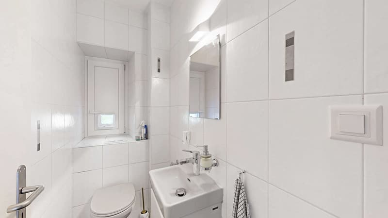 Schönes 4-Zimmer-Apartment mit großem Balkon, Garten und in einer sehr ruhigen Gegend (8)