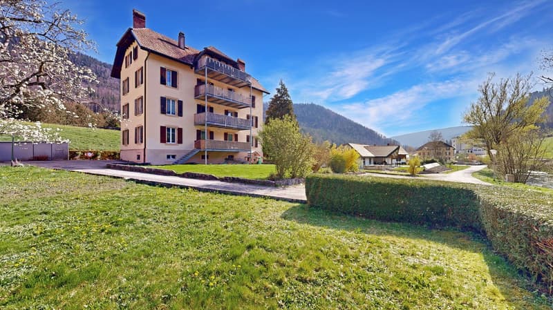 Schönes 4-Zimmer-Apartment mit großem Balkon, Garten und in einer sehr ruhigen Gegend (11)