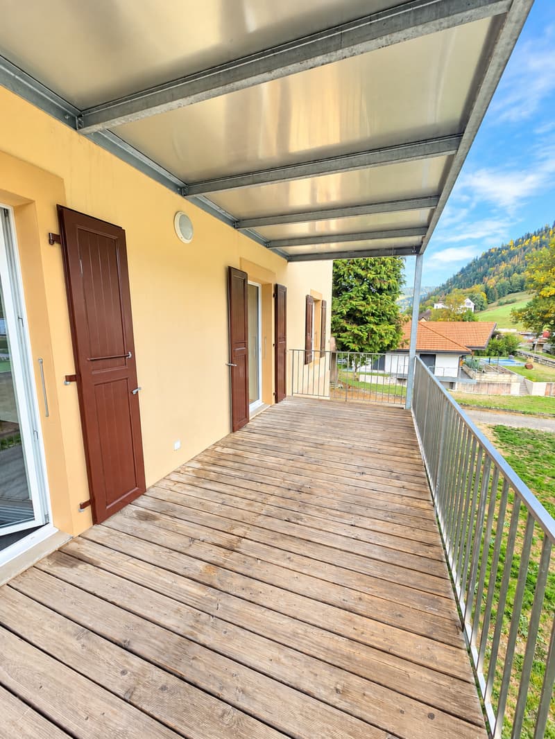 Joli appartement de 4 pièces avec poêle suédois et grand balcon dans un quartier très calme (6)