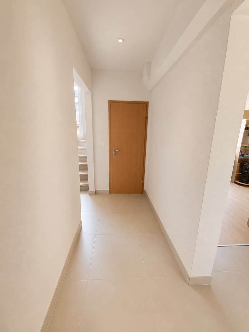Superbo appartamento triplex di 5 locali al 1° piano con terrazza e giardino (6)