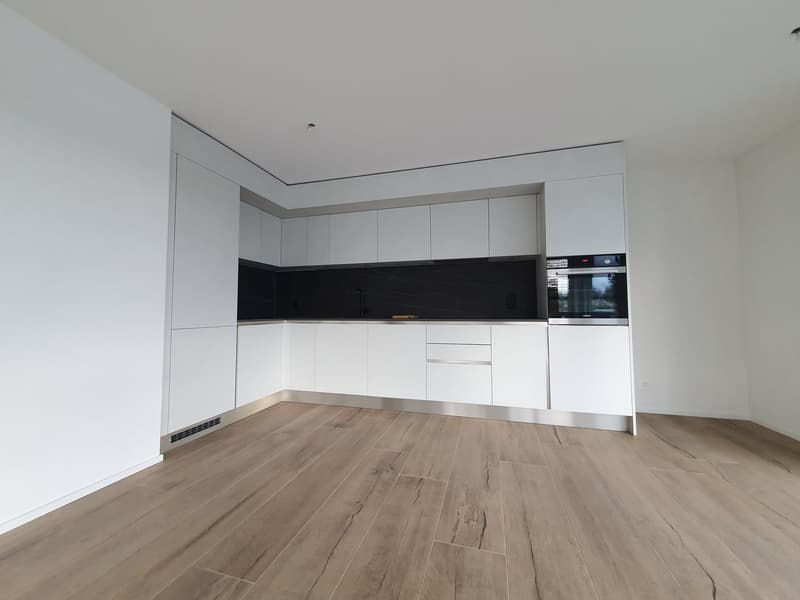 Splendido appartamento di 3,5 locali al piano terra con terrazza (1)