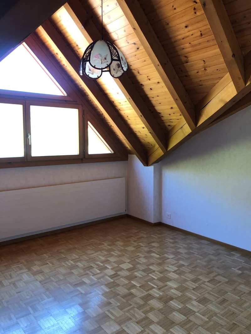 Charmant appartement de 3.5 pièces avec grand balcon (8)
