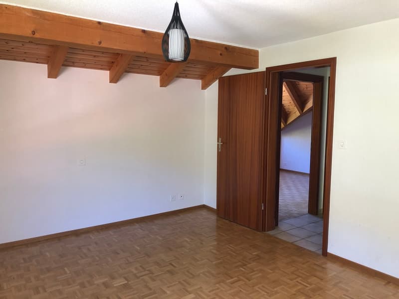 Charmant appartement de 3.5 pièces avec grand balcon (7)