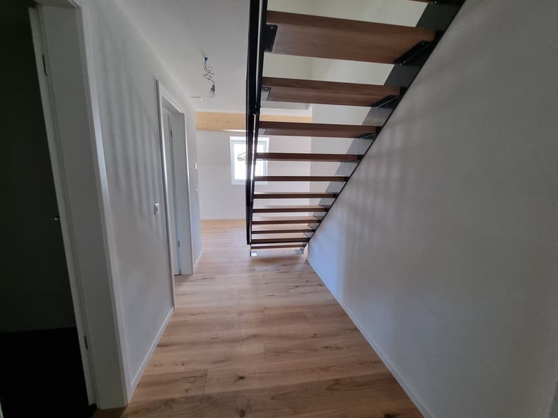 Bel appartement en duplex entièrement neuf de 4 pièces au 4ème étage avec ascenseur (4)