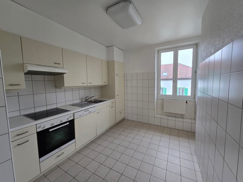 Bel appartement de 3 pièces siuté dans un quartier calme (2)