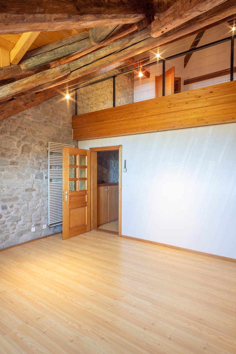 Casa di città a Romont sulle mura (9)