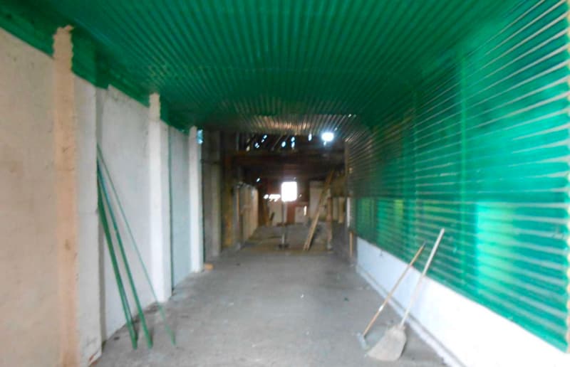 Lagerfläche von etwa 230 m² (ehemalige Scheune), im Istzustand - Befristet (2)