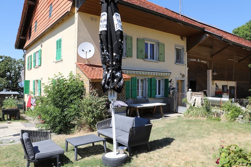Fully renovated apartment in Sédeilles (2)