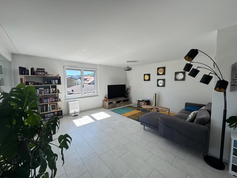 Bel appartement de 5,5 pièces au 3ème étage (4)