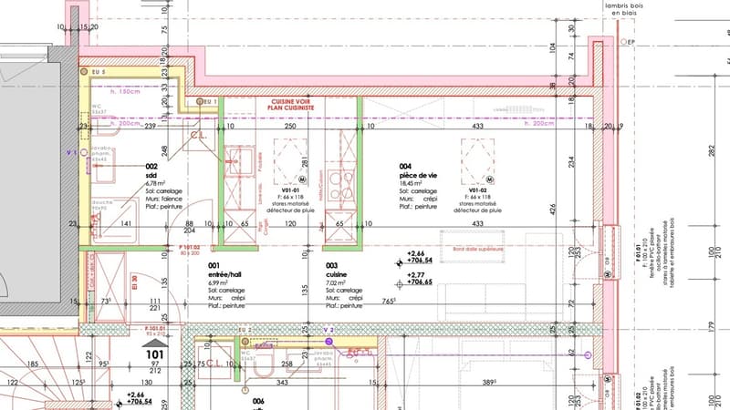 Studio rénové au 1er étage (2)