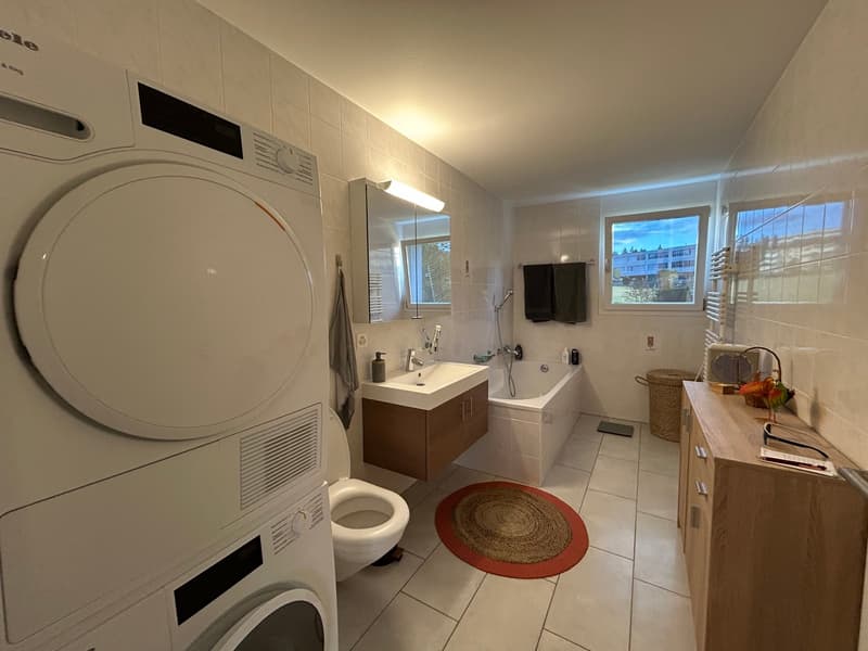 Opportunité rare - Magnifique appartement moderne de 5,5 pces à Romont (9)
