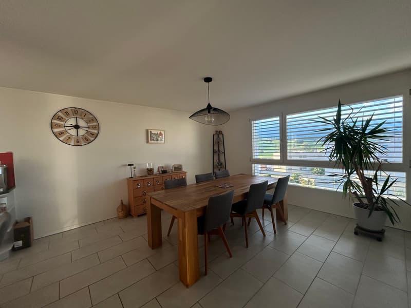 Opportunité rare - Magnifique appartement moderne de 5,5 pces à Romont (4)