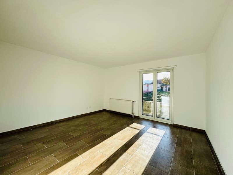 Appartement 3.5 pièces moderne à Tavannes avec vue (2)