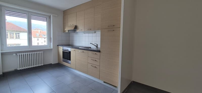 Charmant appartement de 3,5 pièces à louer à Bienne (1)