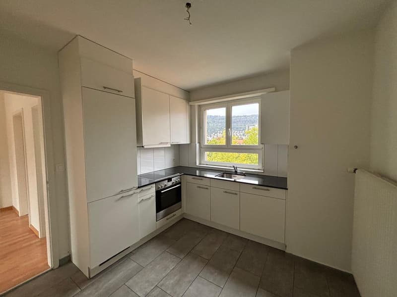 Magnifique appartement en attique de 4.5 pièces à Bienne (3)