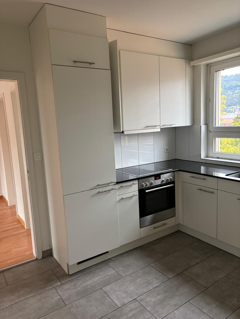 Magnifique appartement en attique de 4.5 pièces à Bienne (2)