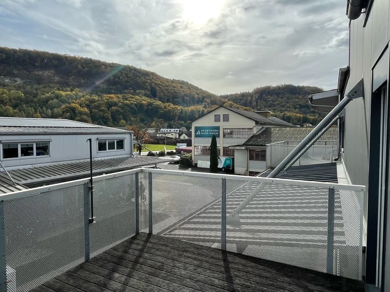 Bright 160 m² storage/industrial space in Siggenthal-Station (4)
