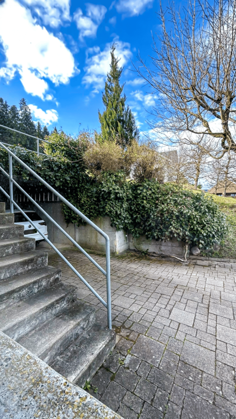Living with a view - a gem in an elevated location with space and quality (27)