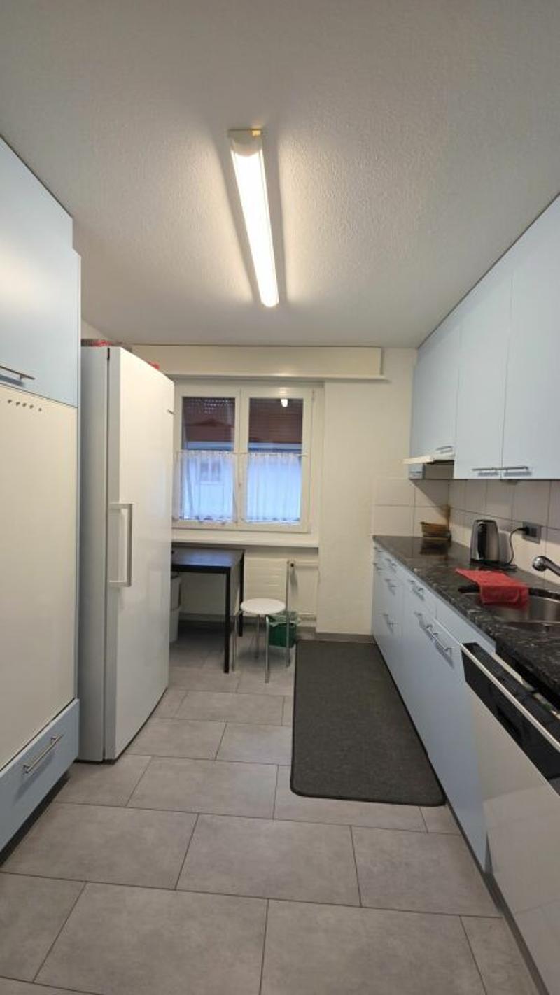 Leben in 4.5 Zimmerwohnung im obersten Geschoss mit Balkon (12)