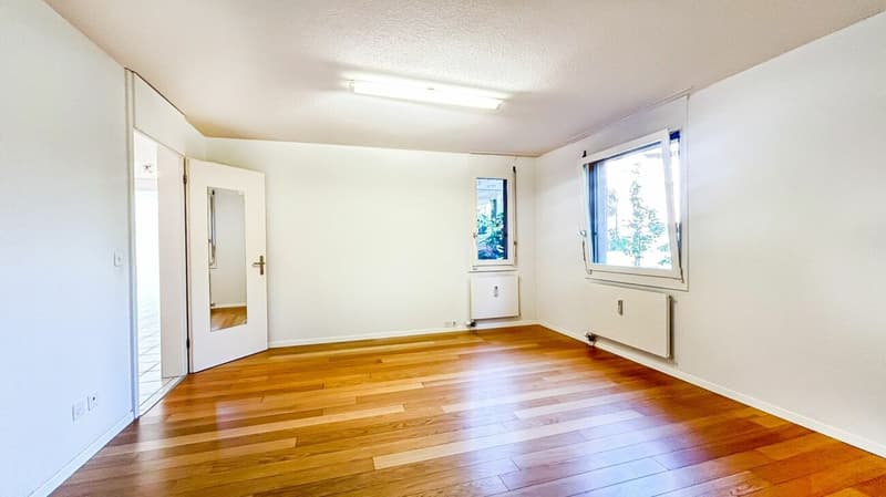 Ground Floor Living - Comfort with Outdoor Seating (10)