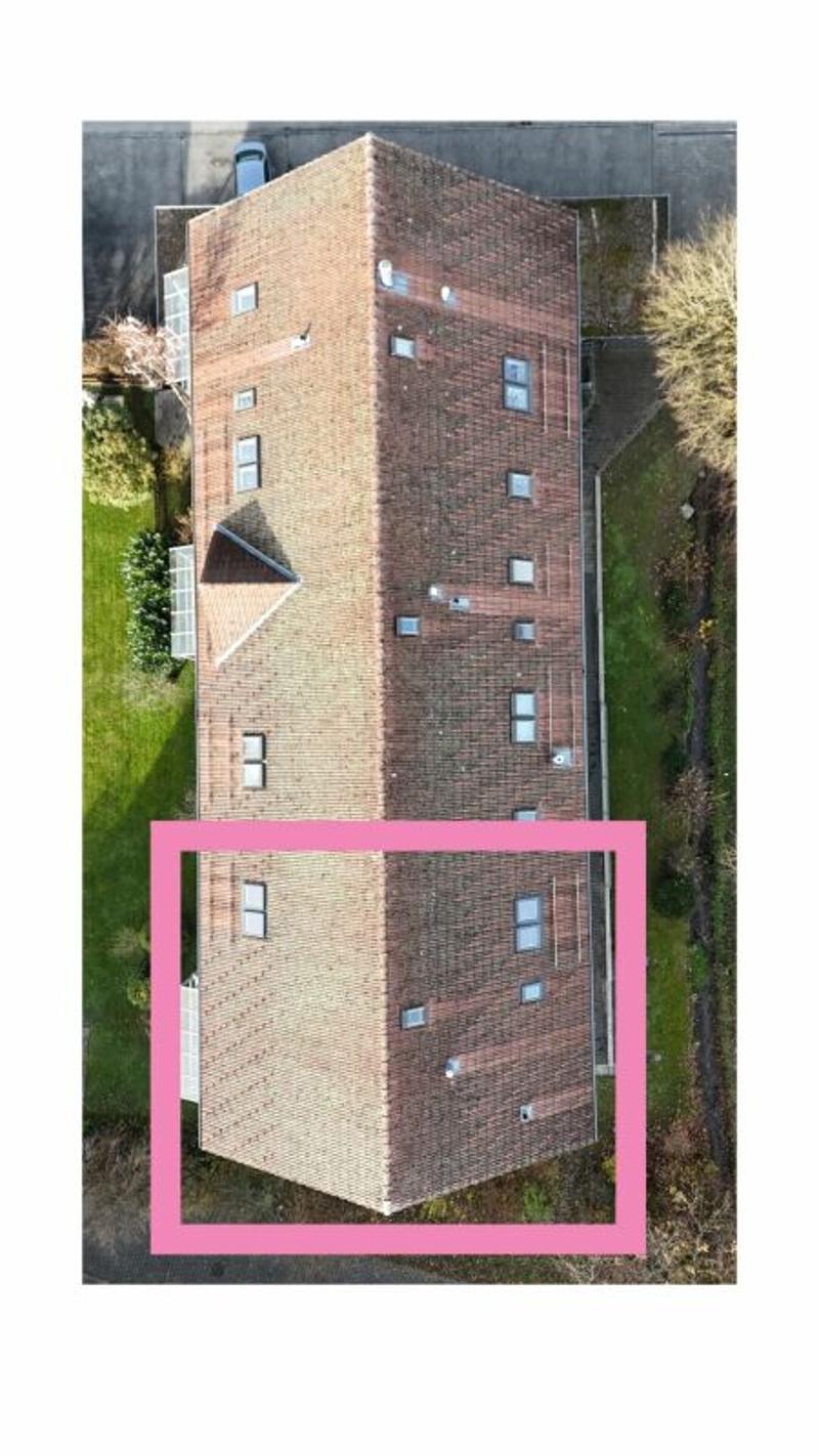 Living with privacy - charming attic apartment in Gerlafingen (17)