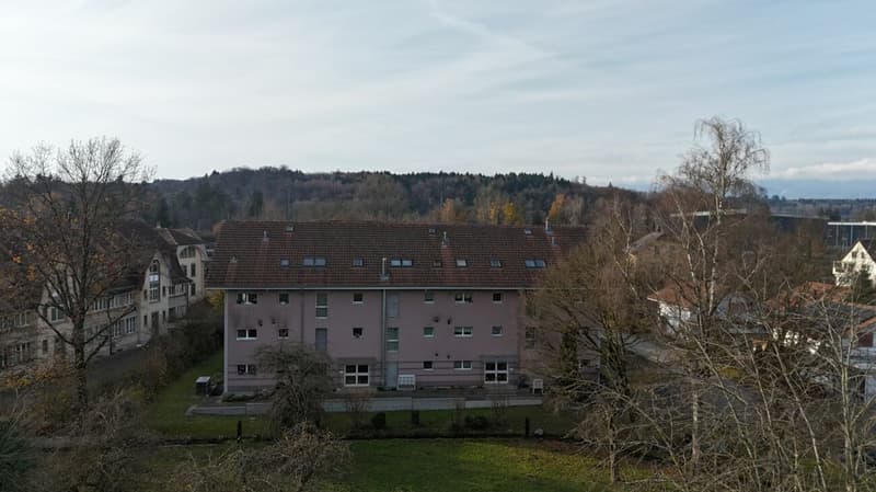 Living with privacy - charming attic apartment in Gerlafingen (18)