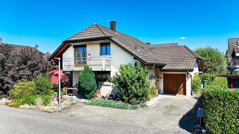 Vivre avec confort dans une maison individuelle détachée à Roggwil (1)