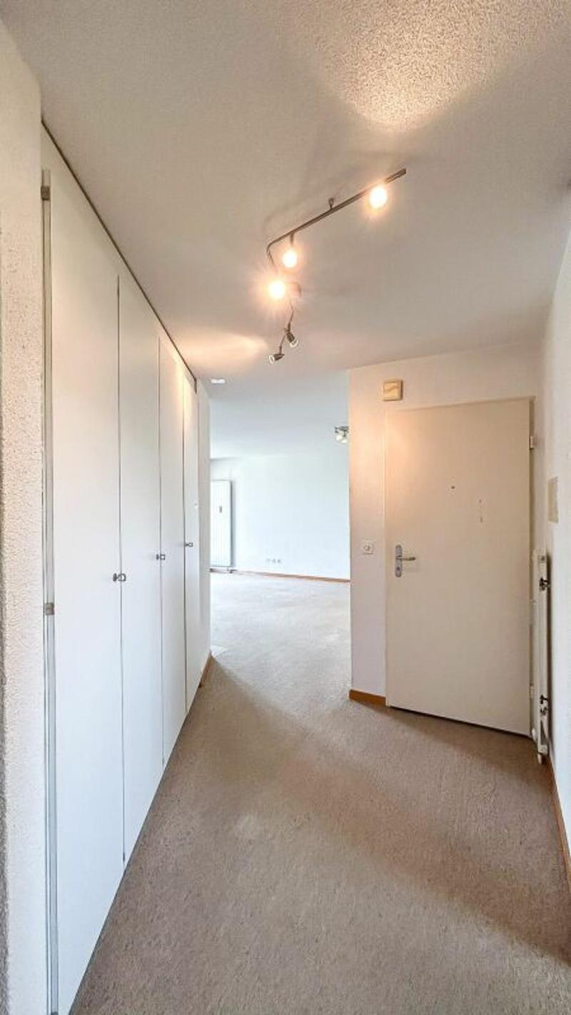 Flur: 11 m²
