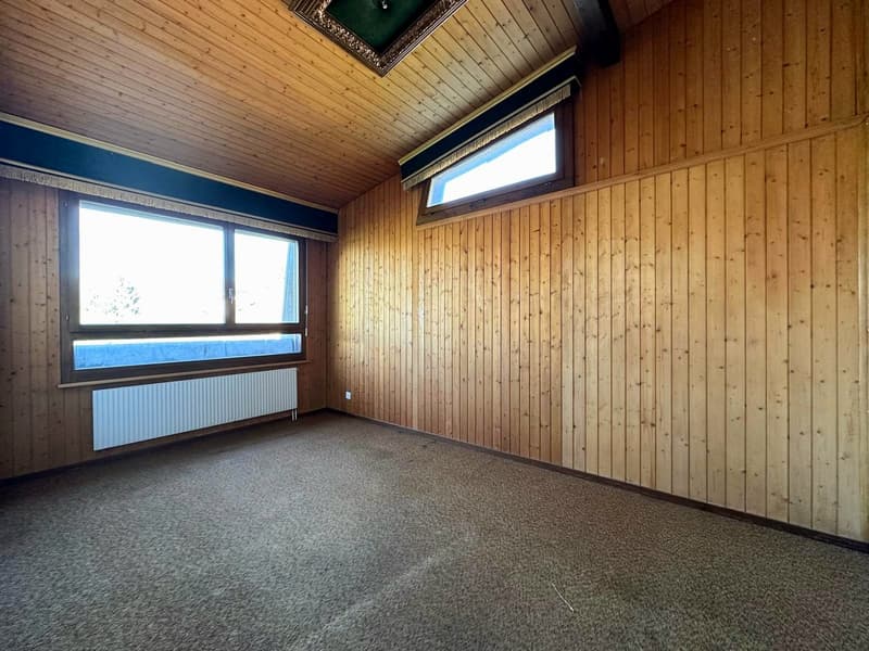 Corner house with potential & XXL garage – ideal for craftsmen and collectors (20)