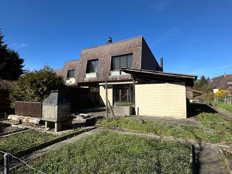 Corner house with potential & XXL garage – ideal for craftsmen and collectors (34)