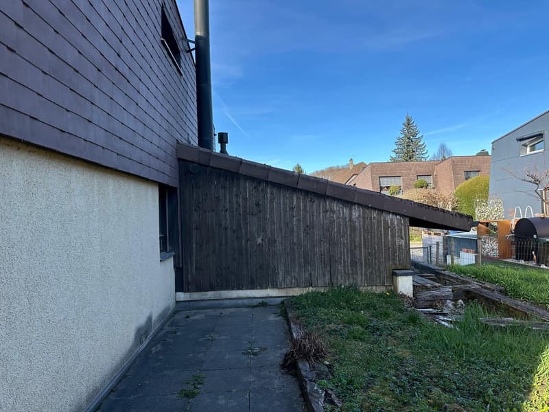 Corner house with potential & XXL garage – ideal for craftsmen and collectors (41)