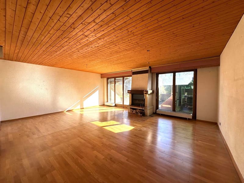 Corner house with potential & XXL garage – ideal for craftsmen and collectors (16)