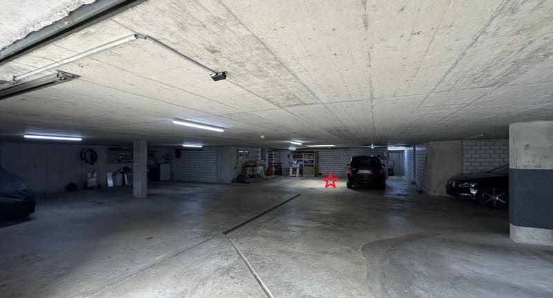 Two parking spaces in a small underground garage in Laupen (4)