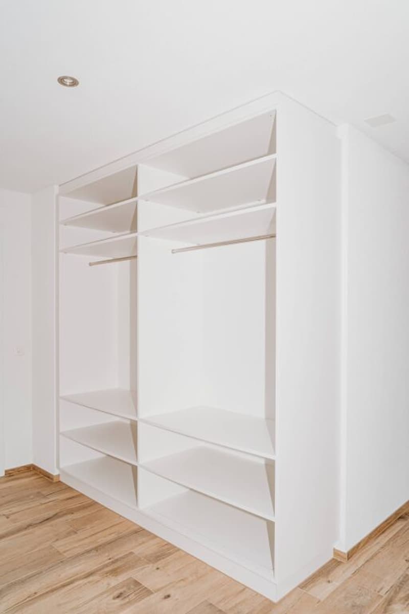 Modern 4.5-room apartment with a landscape view in Grossdietwil (20)