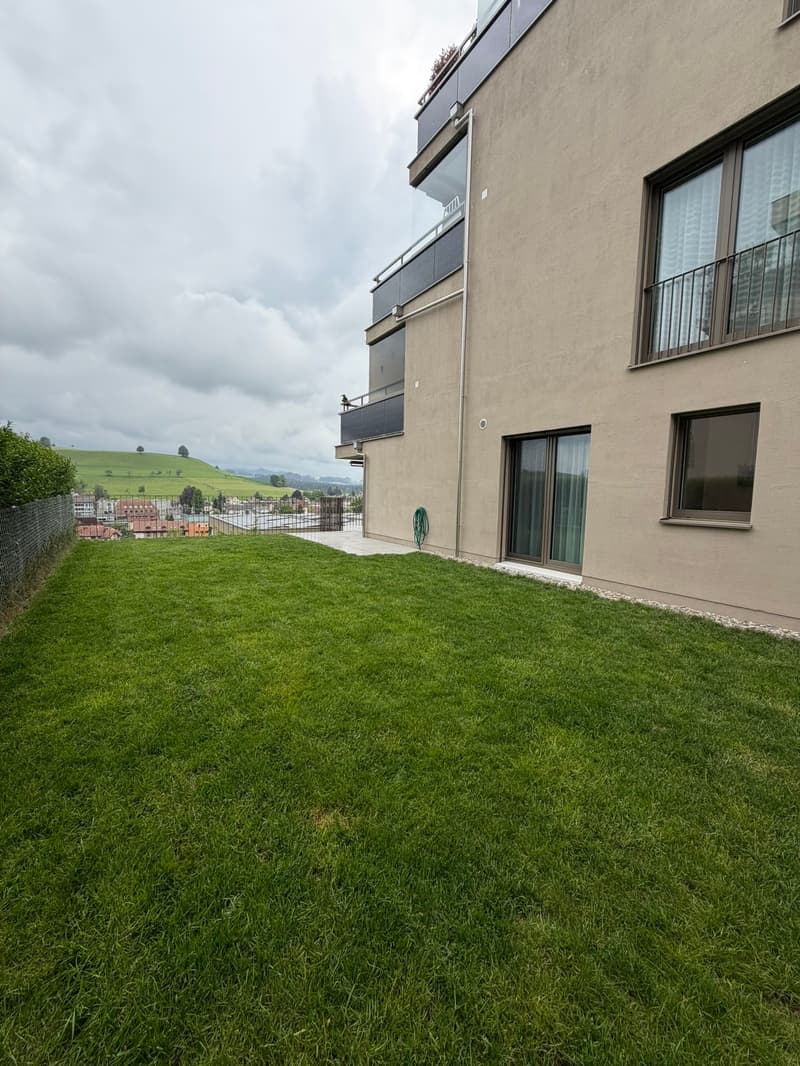 Large 3.5 room apartment 92.5m2, 2 wet cells and 36 m2 terrace (1)