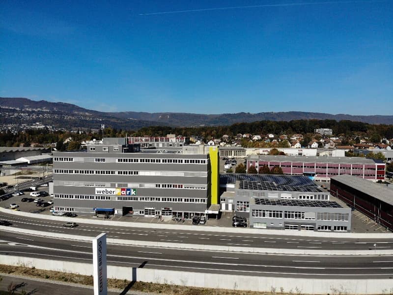 Moderne Büro-/Gewerbefläche mit grosser Terrasse im WeberPark (1)