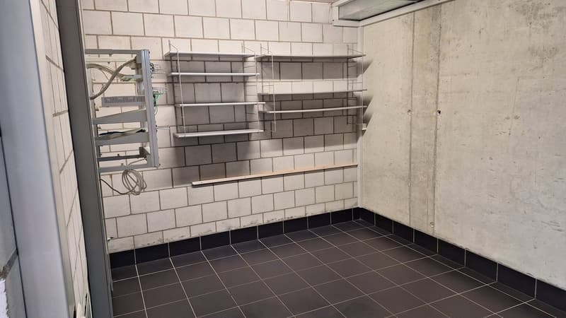 Moderne Büroräume an der Werkstrasse in Lyss (10)