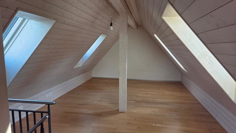 Charmante 4.5-Zimmer-Wohnung in Nidau (8)