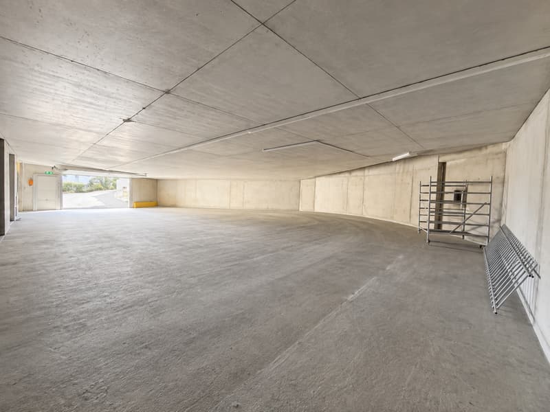 Surface de stockage à louer à Neuchâtel-Serrières (1)