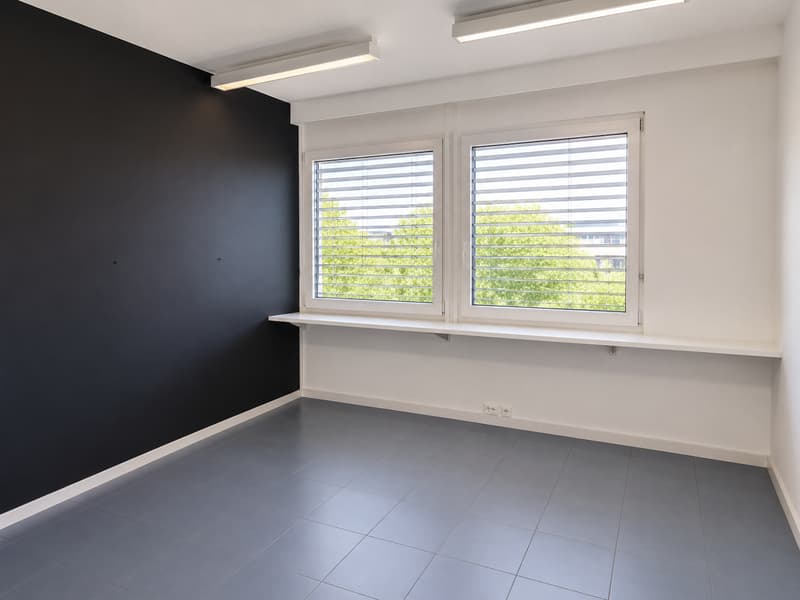 Moderne Büroräume an der Werkstrasse in Lyss (4)