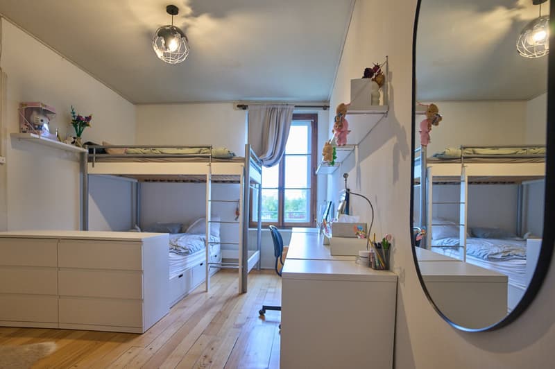 Magnifique appartement de 6 pièces en vieille ville d'Yverdon-les-Bains (9)