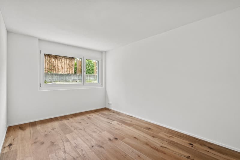 Exclusive & quiet: Modern 4.5-room apartment in the heart of Sursee (5)