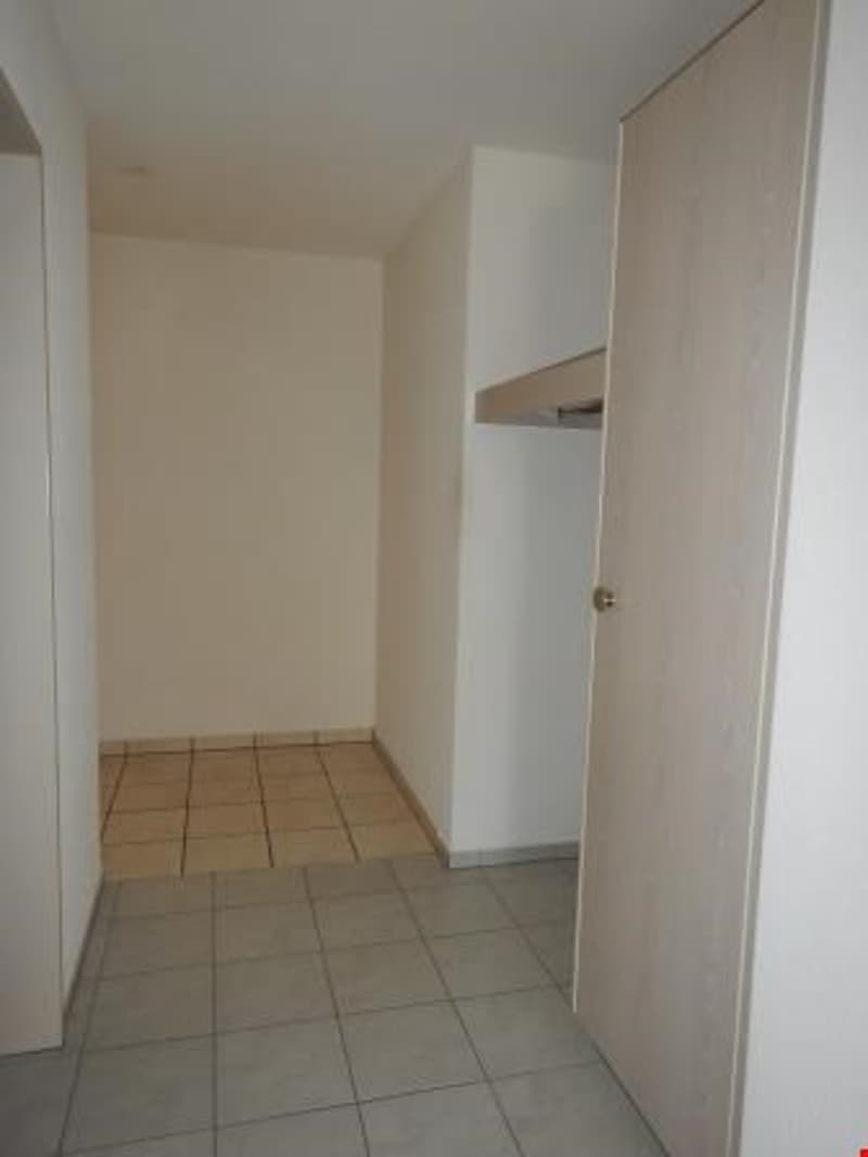 Appartamento luminoso 4,5 locali con balcone a Reitnau (9)