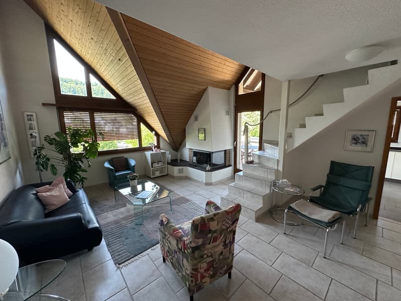 Spacious 4.5-room apartment with large gallery (80m2) and panoramic view in Zurzach (4)